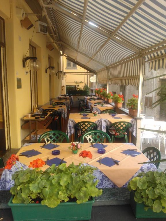 Albergo Vecchia Menaggio Exteriör bild
